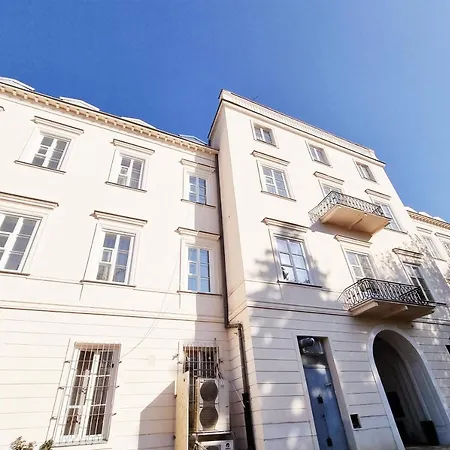 Incanto Old Town Boutique Previous Tiffi Old Town 4* Warschau