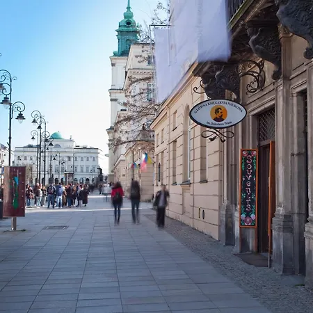 Tiffi Old Town شقة فندقية