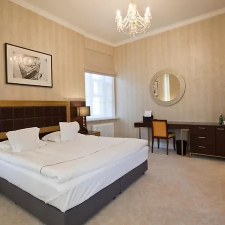 Incanto Old Town Boutique 4*