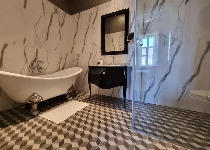 Tiffi Old Town Aparthotel Warschau