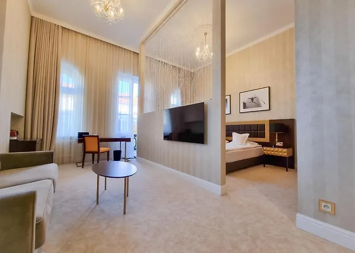 מלון דירות Tiffi Old Town ורשה