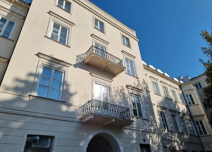 Tiffi Old Town 4* Varsó