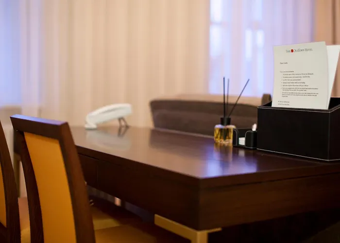 Tiffi Old Town Aparthotel 4*