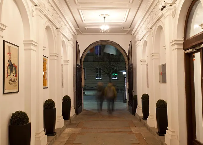 Tiffi Old Town Warschau