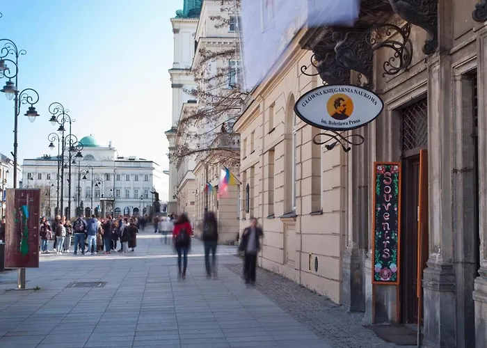 Tiffi Old Town Aparthotel