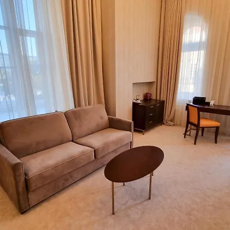 Tiffi Old Town Aparthotel Warsaw